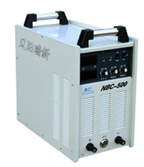 ���ʽ������̼�����������������£�